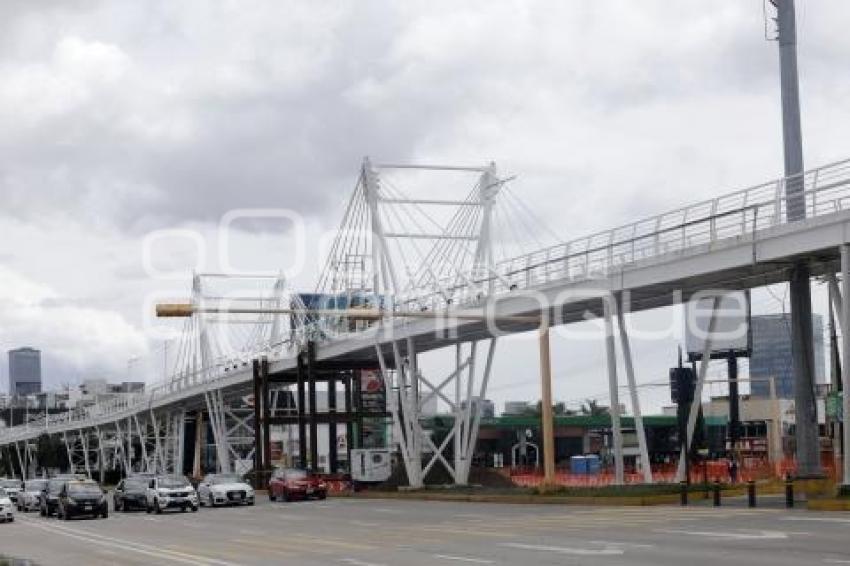 VIADUCTO ELEVADO . CICLOVÍA ATLIXCÁYOTL