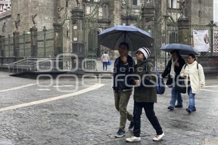 CLIMA . LLUVIA