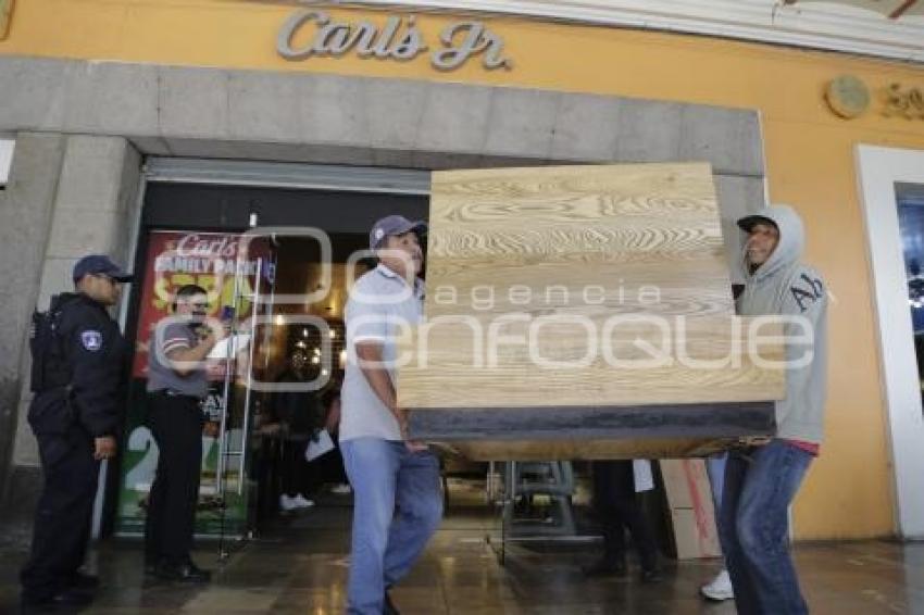 EMBARGO . RESTAURANTE