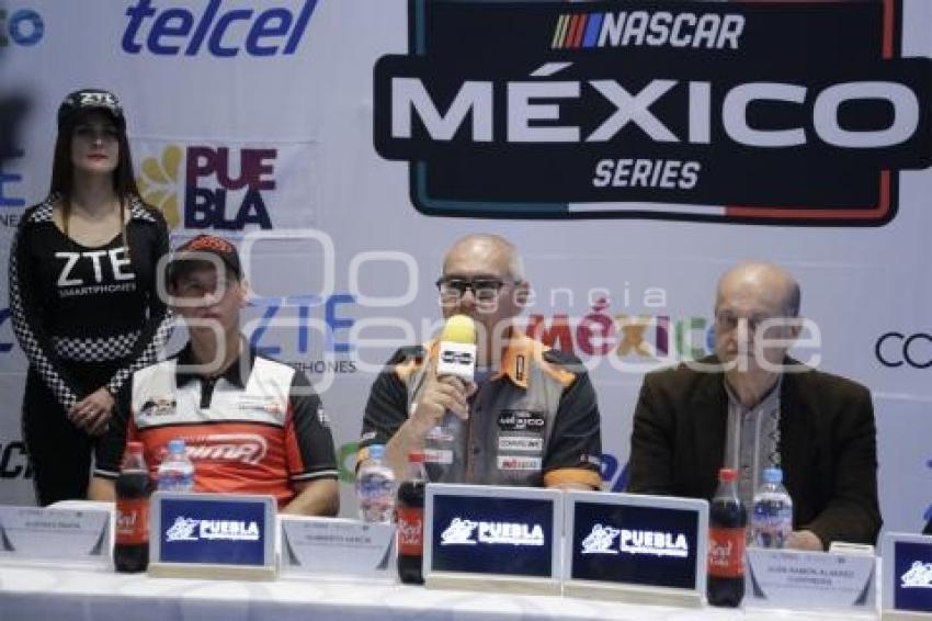 TURISMO . NASCAR