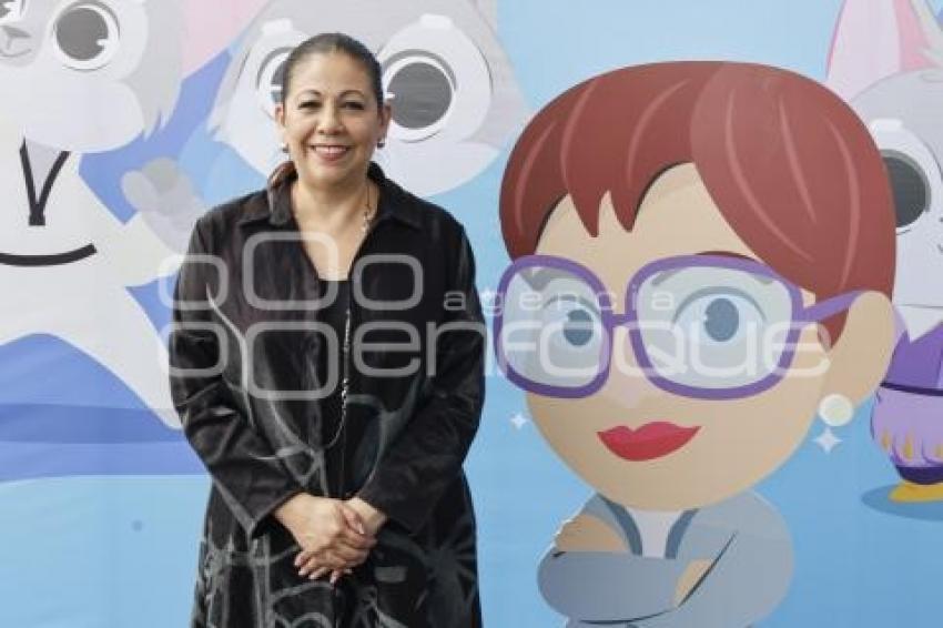 LAURA ARTEMISA GARCÍA