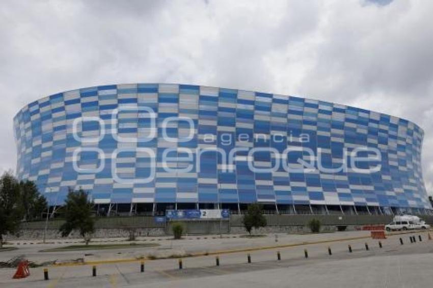 ESTADIO CUAUHTÉMOC . ANIVERSARIO