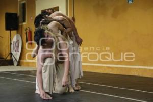 DANZA CONTEMPORANEA