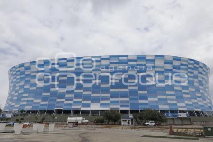 ESTADIO CUAUHTÉMOC . ANIVERSARIO