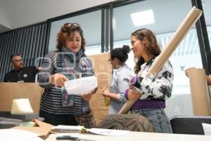 TLAXCALA . TALLER DE TÍTERES HÍBRIDOS