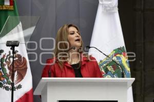 MARÍA ELENA FARFÁN