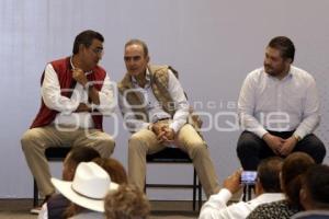 GOBIERNO ESTATAL . ENTREGA DE TÍTULOS
