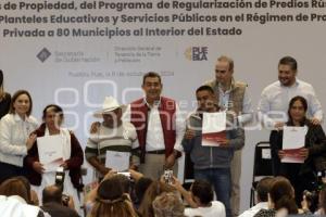 GOBIERNO ESTATAL . ENTREGA DE TÍTULOS