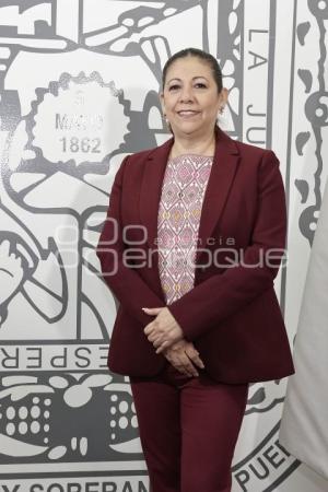 LAURA ARTEMISA GARCÍA