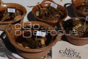 GOBIERNO ESTATAL . TEMPORADA MOLE DE CADERAS