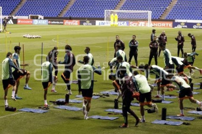 FÚTBOL . SELECCIÓN NACIONAL