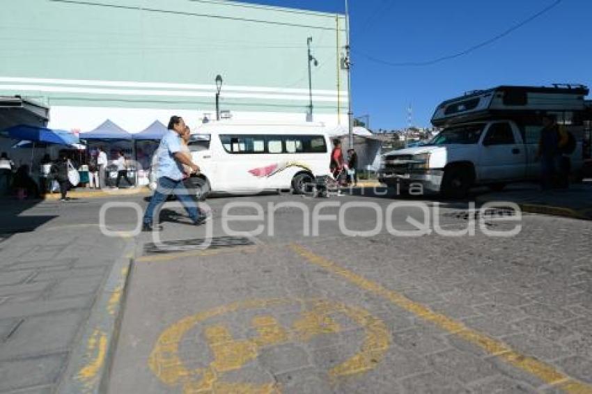 TLAXCALA . RETIRO VENDEDORES AMBULANTES