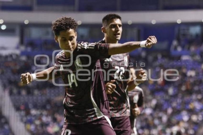 FÚTBOL . SELECCIÓN NACIONAL VS VALENCIA