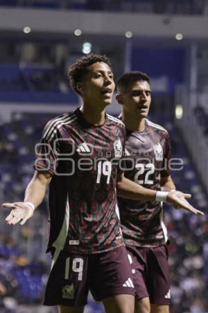 FÚTBOL . SELECCIÓN NACIONAL VS VALENCIA