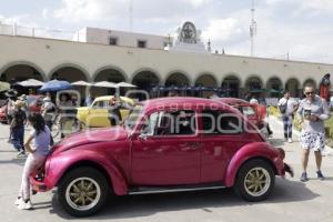 EXPOSICIÓN AUTOS . CRAZY VOLKS