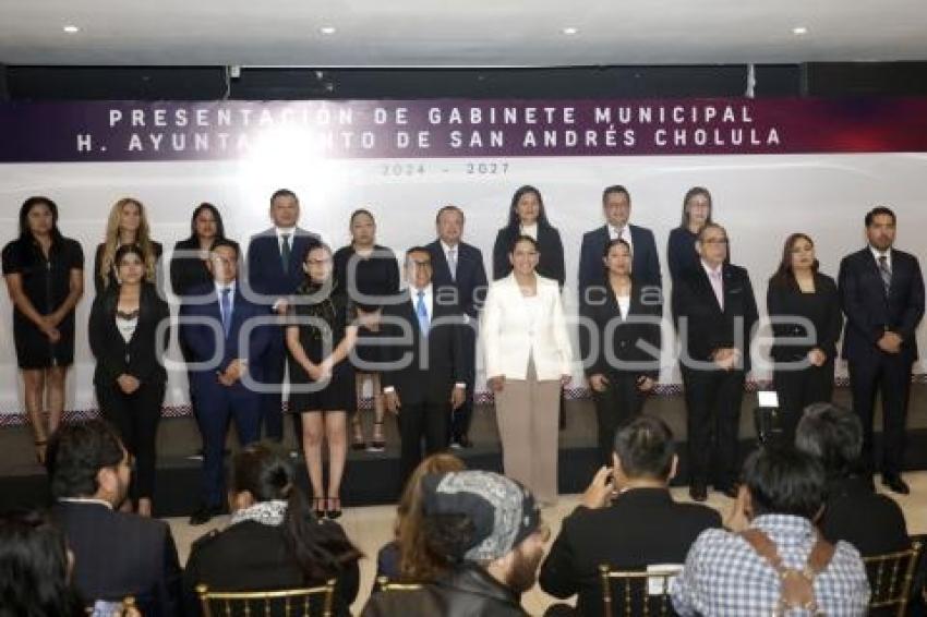 SAN ANDRÉS CHOLULA, PRESENTACIÓN DE GABINETE