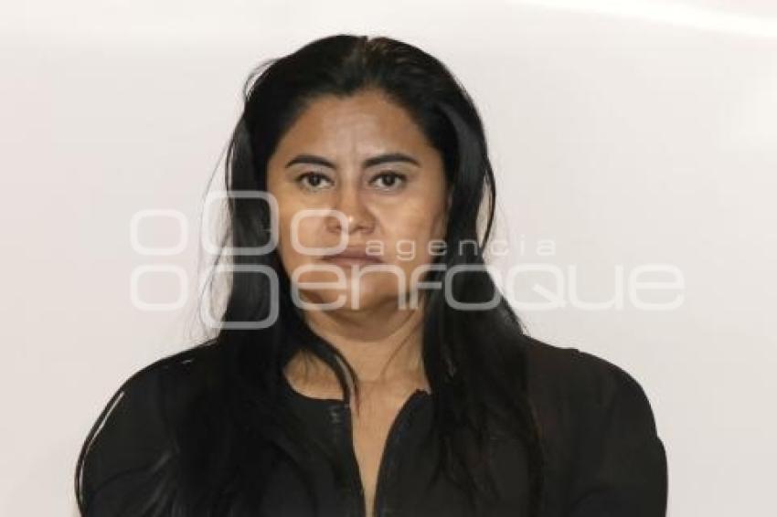 CLAUDIA CUÉLLAR VÁZQUEZ