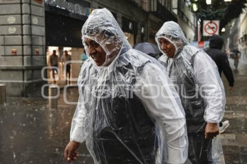 CLIMA . LLUVIA