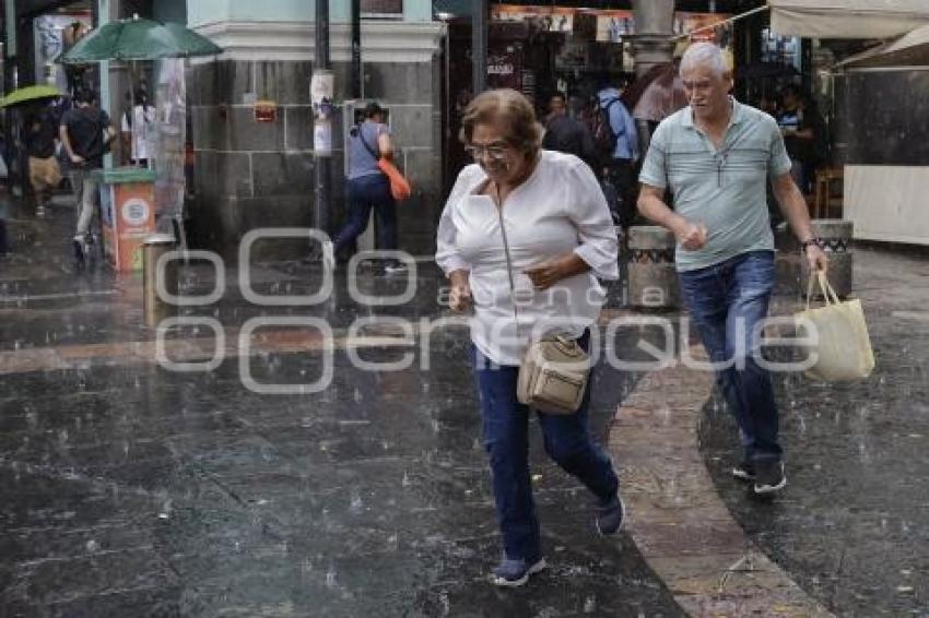 CLIMA . LLUVIA