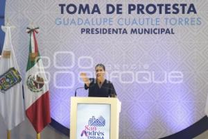 TOMA DE PROTESTA . GUADALUPE CUAUTLE