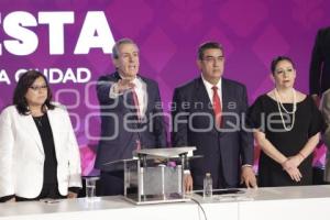 TOMA DE PROTESTA . JOSÉ CHEDRAUI
