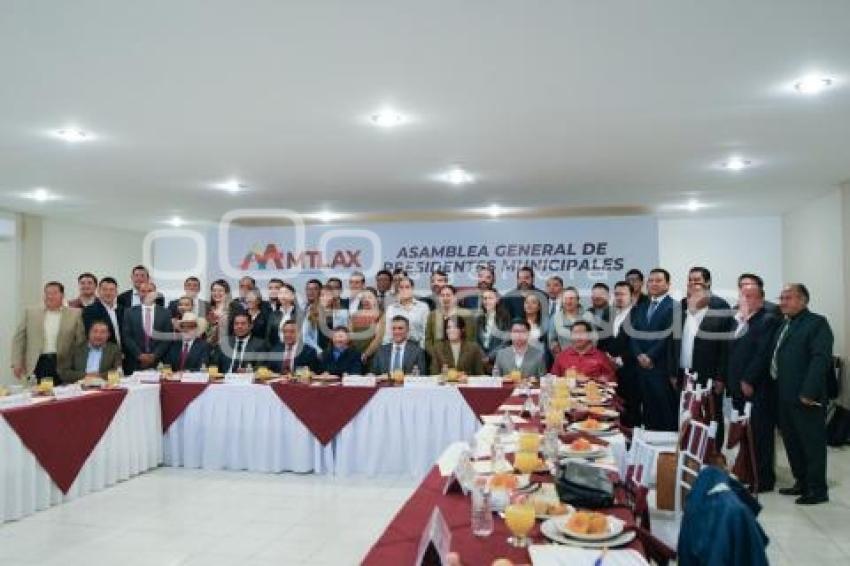 TLAXCALA . ASAMBLEA PRESIDENTES MUNICIPALES