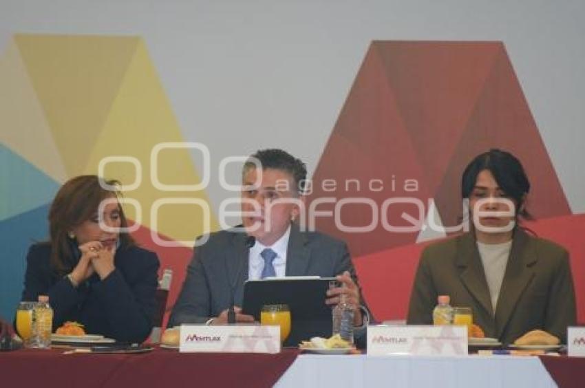 TLAXCALA . ASAMBLEA PRESIDENTES MUNICIPALES