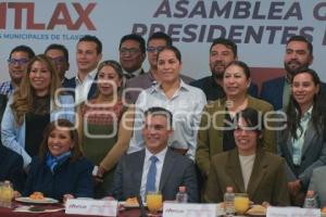 TLAXCALA . ASAMBLEA PRESIDENTES MUNICIPALES