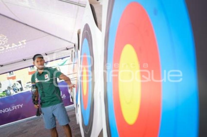 TLAXCALA . TIRO CON ARCO