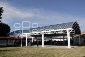 GOBIERNO ESTATAL . ENTREGA TECHADO