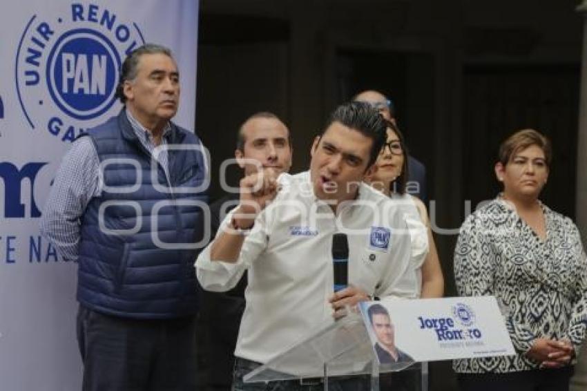 PAN . JORGE ROMERO