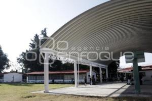 GOBIERNO ESTATAL . ENTREGA TECHADO
