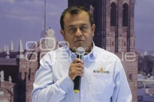 RENÉ CASTILLO GUZMÁN