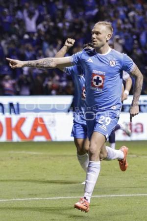 FÚTBOL . CLUB PUEBLA VS CRUZ AZUL