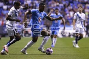 FÚTBOL . CLUB PUEBLA VS CRUZ AZUL
