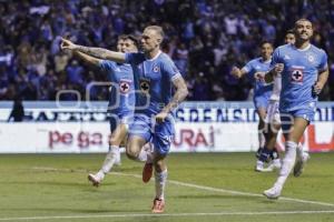 FÚTBOL . CLUB PUEBLA VS CRUZ AZUL