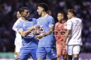 FÚTBOL . CLUB PUEBLA VS CRUZ AZUL