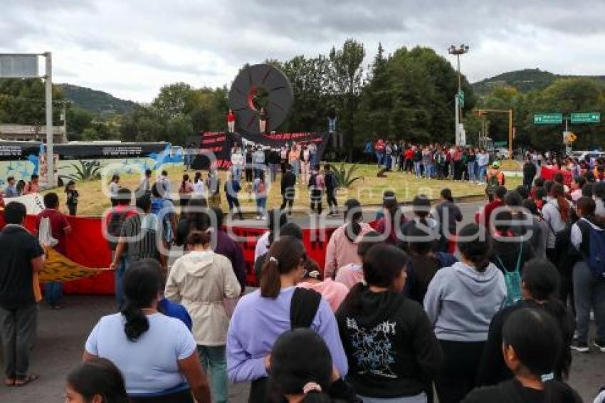 TLAXCALA . MANIFESTACIÓN NORMAL RURAL