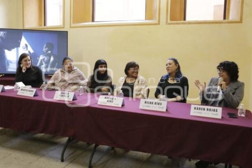 LIBRO . MUJERES FOTOPERIODISTAS