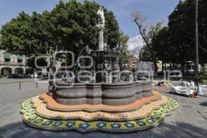 ZÓCALO . ALFOMBRA MONUMENTAL