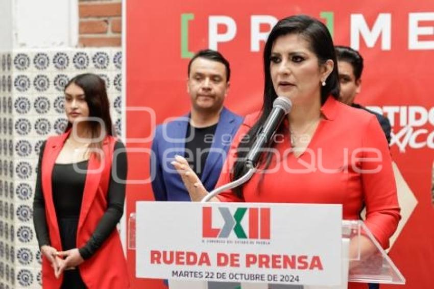 PRI . DELFINA POZOS