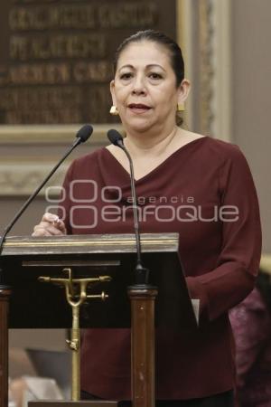 LAURA ARTEMISA GARCÍA