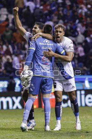FÚTBOL . CLUB PUEBLA VS CHIVAS