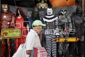 HALLOWEEN . DISFRACES