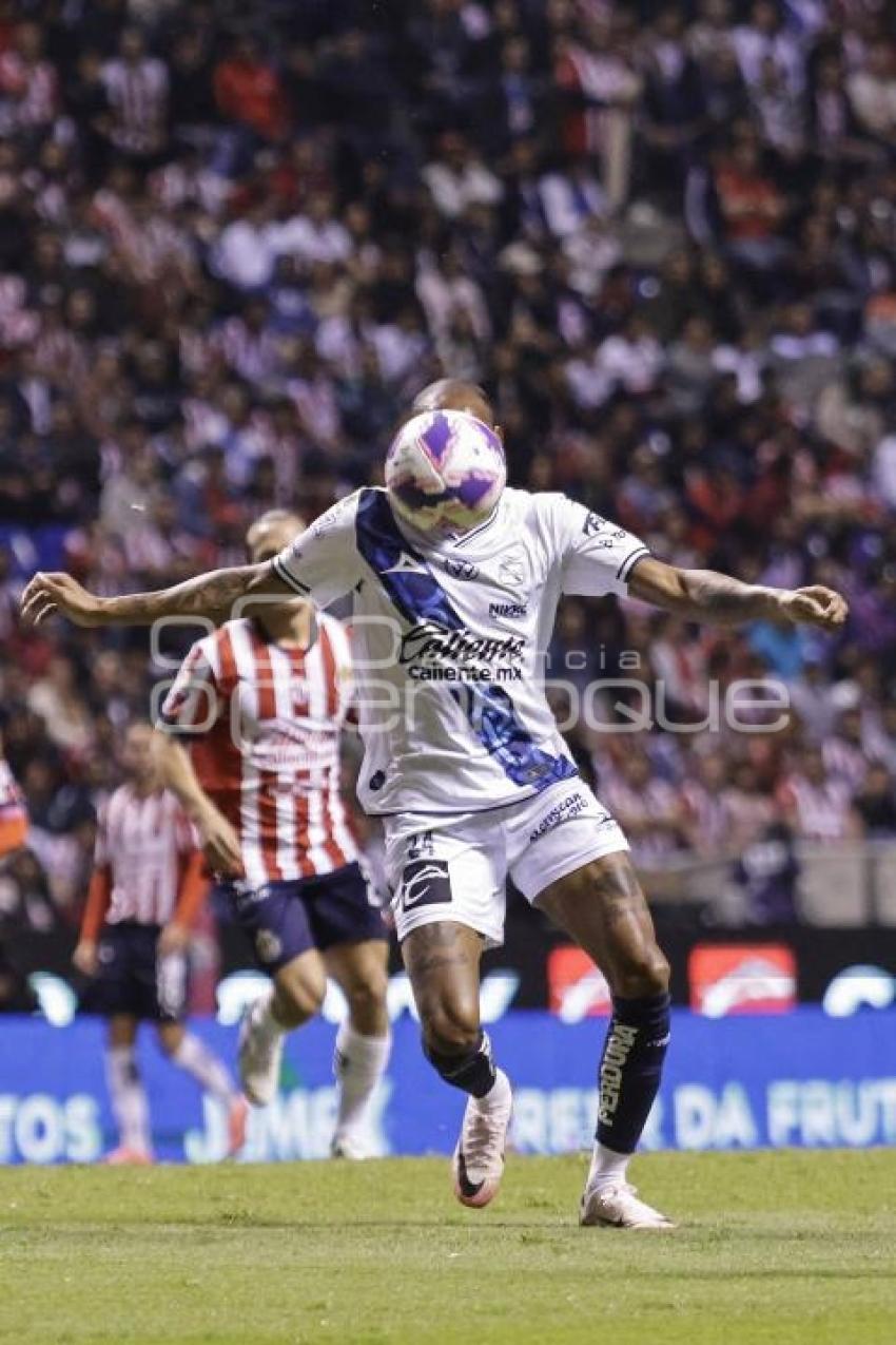 FÚTBOL . CLUB PUEBLA VS CHIVAS