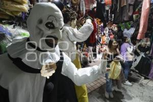 HALLOWEEN . DISFRACES