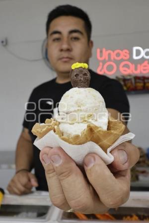 DÍA DE MUERTOS . HELADO DE HOJALDRA