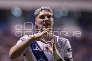 FÚTBOL . CLUB PUEBLA VS CHIVAS