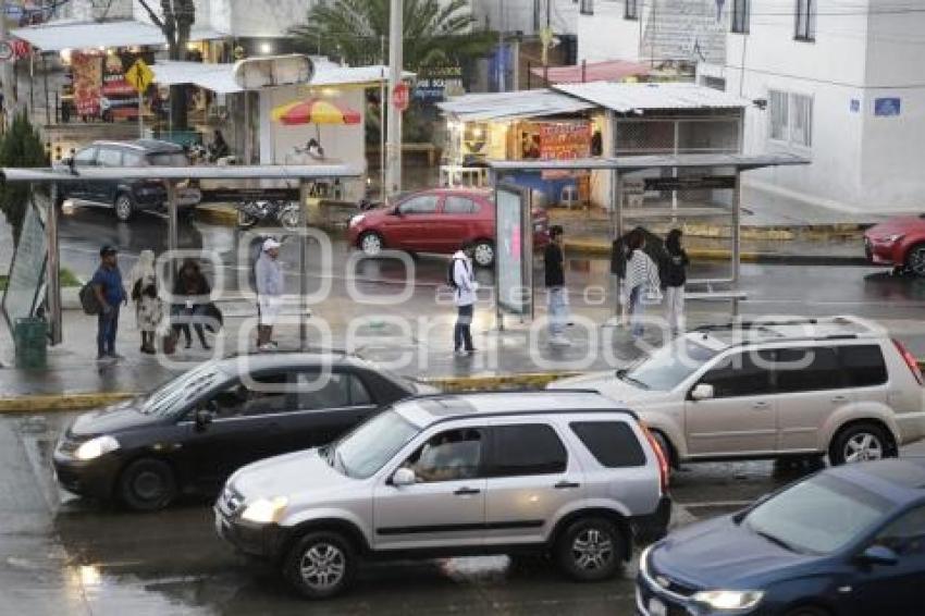 CLIMA . LLUVIA