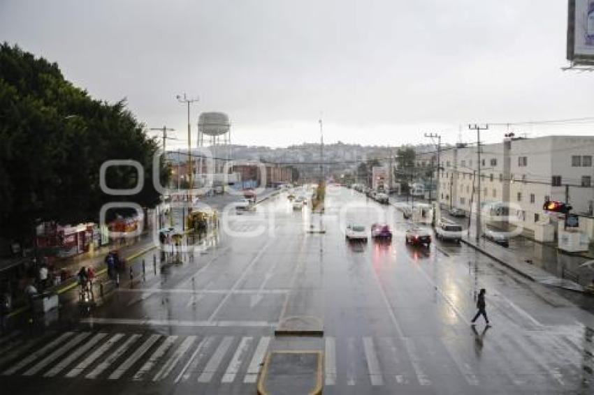 CLIMA . LLUVIA